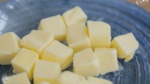 莲蓉一口酥 制作方法