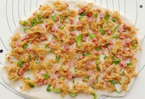 香葱肉松面包条 制作方法