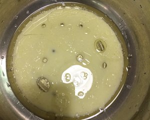 后蛋法肉松蛋糕  制作方法