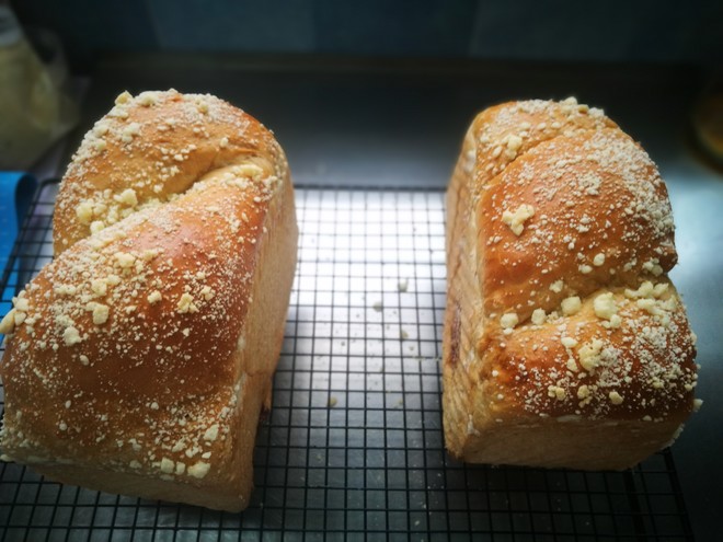 黑糖奶酥吐司-波兰种 制作方法