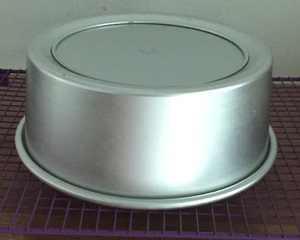 后蛋法肉松蛋糕  制作方法