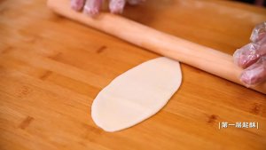 这颗蛋黄酥，让你甜足365天  制作方法