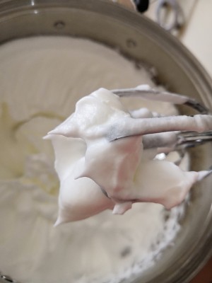 六寸红丝绒戚风蛋糕