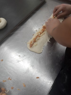 芝士肉松包 制作方法