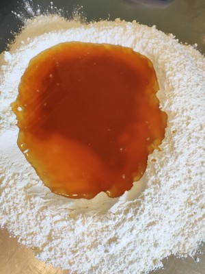 广式月饼－蛋黄莲蓉月饼 制作方法