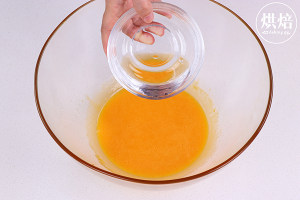 外Q内软的冰皮蛋糕卷，口感超丰富~