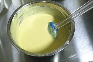 芒果慕斯蛋糕  制作方法