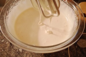 黑芝麻磅蛋糕 制作方法