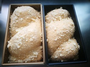 黑糖奶酥吐司-波兰种 制作方法