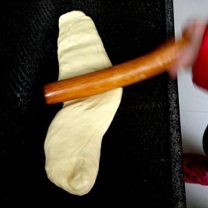 【面包十五分钟手套膜及拉丝秘笈(附七岁儿童终极版)的做法步骤图】潇潇媽-制作