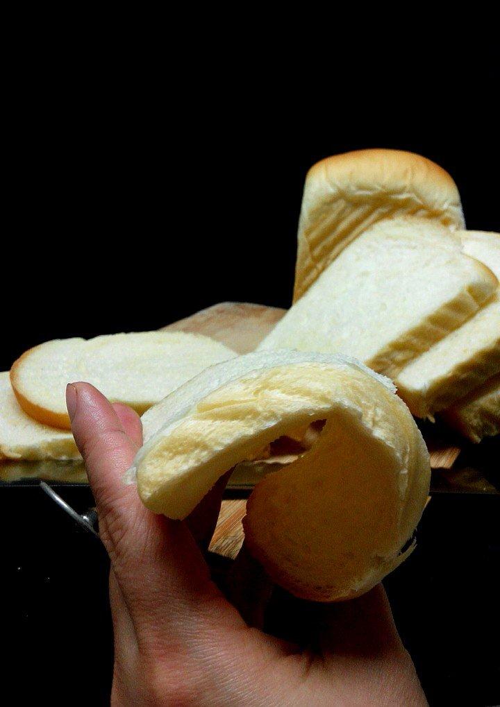 【面包十五分钟手套膜及拉丝秘笈(附七岁儿童终极版)的做法步骤图】潇潇媽-制作