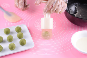 水晶班兰月饼 制作方法