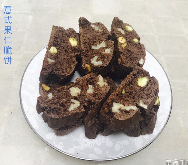 巧克力开心果核桃Biscotti  制作方法