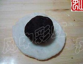 【冰皮月饼的做法步骤图，冰皮月饼怎么做好吃】风中彩虹-制作