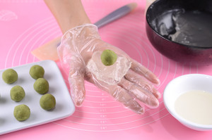 水晶班兰月饼 制作方法