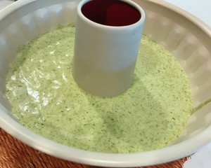 菠菜香蕉西柚戚风 制作方法