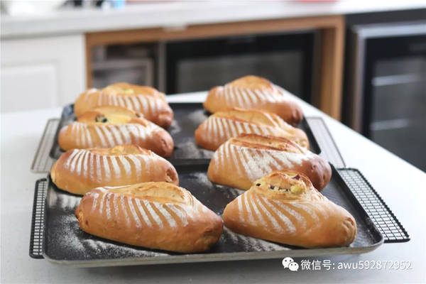 风炉适合烤吐司吗?登录 查找 介绍一台进可攻退可守的风炉/平炉二合一烤箱