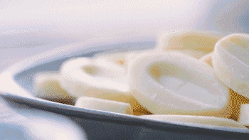 如何做出组织细腻的蛋糕?求各路大神给个方子和步骤?