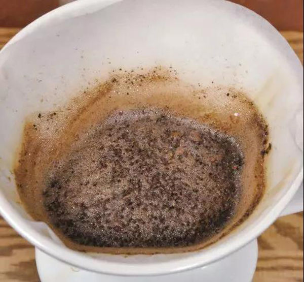 如何做出2000杯中只有1%成功率的手冲咖啡?3个阶段...