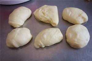 【波兰种牛奶吐司的做法步骤图，怎么做好吃】啊呜511-制作