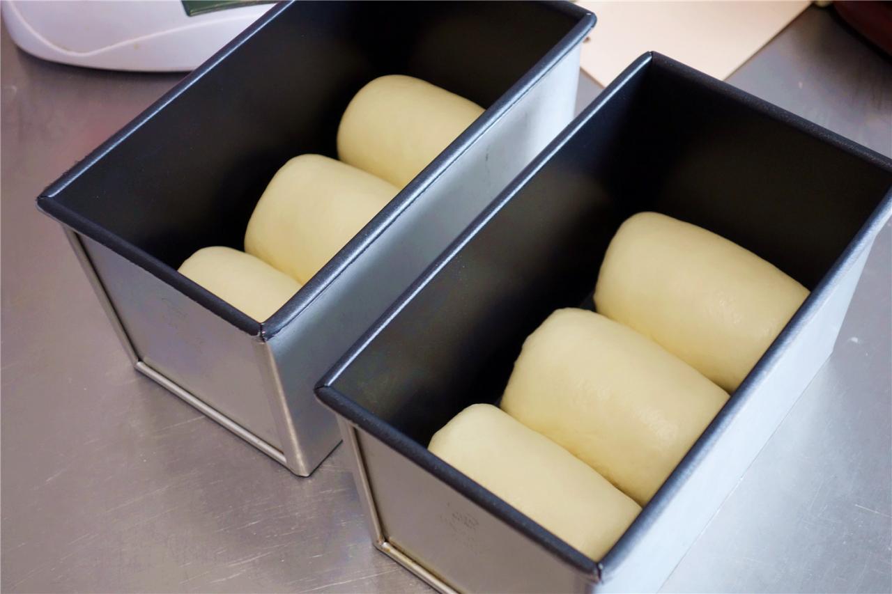 【波兰种牛奶吐司的做法步骤图，怎么做好吃】啊呜511-制作