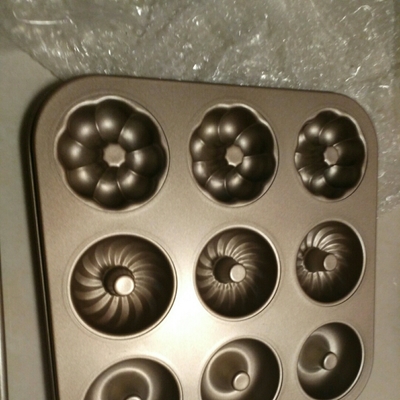 甜甜圈模具，推荐12连的蛋糕+甜甜圈烘焙模具+特殊蛋糕模具