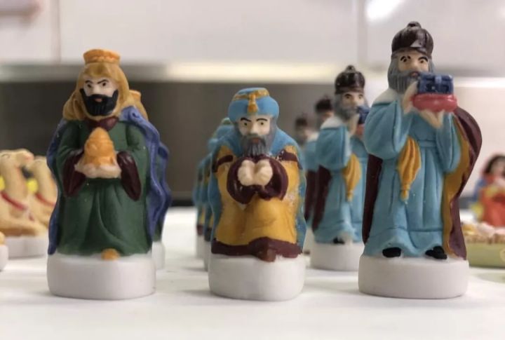 法国总统马克龙每到新年必吃的“一个饼”,你不想尝一尝?