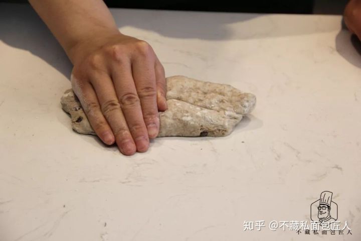 黑麦法棍那么容易做,你为什么不盘它?