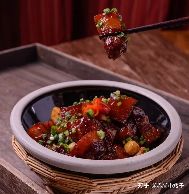 成都七中食堂再次撕开餐饮的遮羞布,餐饮行业还有哪些你不知道的秘密
