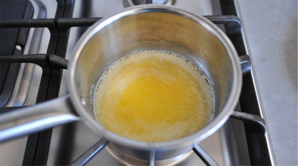 该用室奶油、冰奶油或液态奶油?