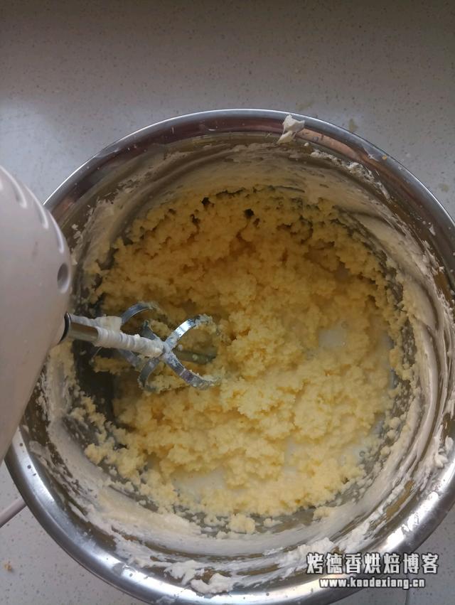 没有黄油怎么做面包?别再问我没有淡奶油、黄油、奶酪怎么办了,自己做
