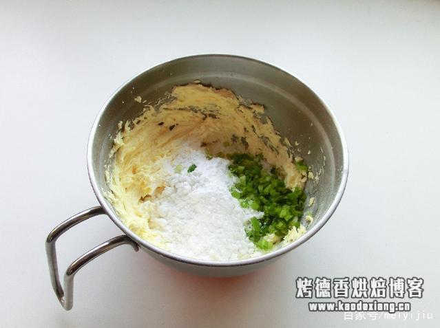 黄油打发技巧 烘焙入门技巧,黄油的软化与打发,看看这个做法你就明白了