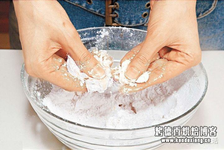 酵母、泡打粉、小苏打有什么区别?蒸馒头用哪个更好?这篇讲明白