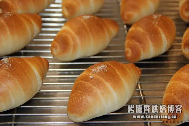 黄油代替品 黄油用完了,橄榄油和猪油能替代做面包吗?