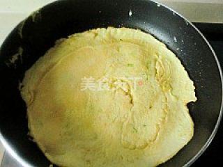 玉米鸡蛋饼，玉米粉和面粉要放多少才能做得香嫩？