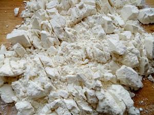 自制低筋面粉，用蒸馒头的面粉制作面包粉，蛋糕粉和饼干粉