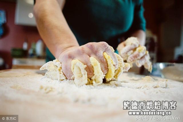 烘焙原料黄油 黄油在烘焙中的作用这么重要！你一定没想到！一篇搞懂！