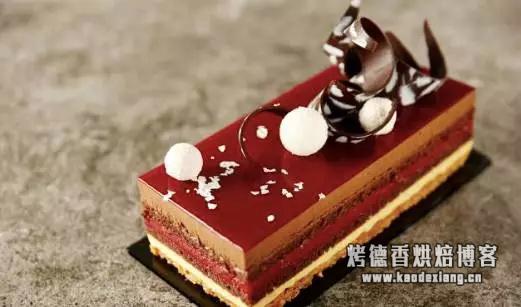 烘焙基础知识篇——打发黄油、奶油、蛋白的讲解与分析 黄油打发奶油怎么做 烘焙基础知识篇——打发黄油、奶油、蛋白的讲解与分析