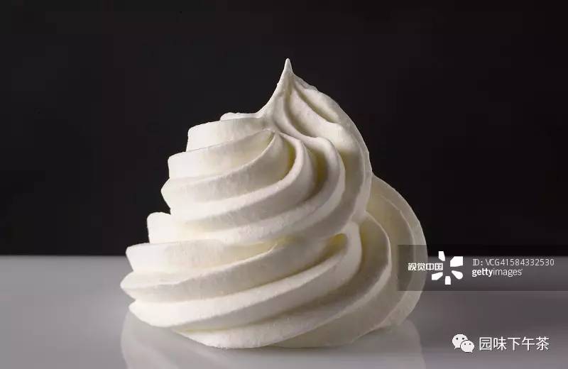 奶油和黄油的差别？稀奶油、淡奶油、黄油、奶油有什么区别？