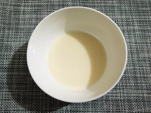 黄油打发奶油怎么做?淡奶油简单自制黄油（附注意事项）