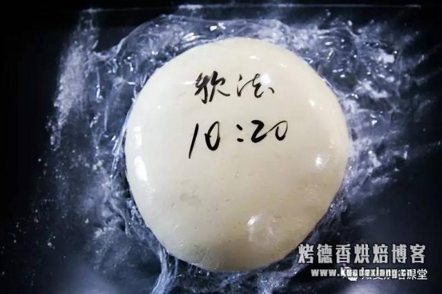 学烘焙需要揉面吗？面团揉面手法及发酵技巧，做面包不再难！（详细图解）