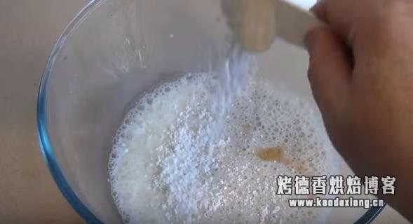 没有黄油怎么做面包?别再问我没有淡奶油、黄油、奶酪怎么办了,自己做