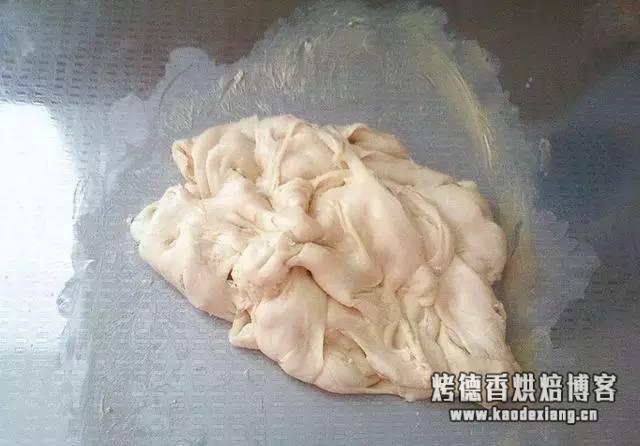 学烘焙需要揉面吗？面团揉面手法及发酵技巧，做面包不再难！（详细图解）