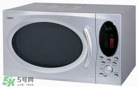 转盘微波炉和平板微波炉哪个好？