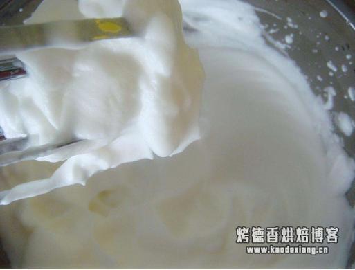 你做蛋糕总失败，是因为你不知道打发蛋白有多重要！