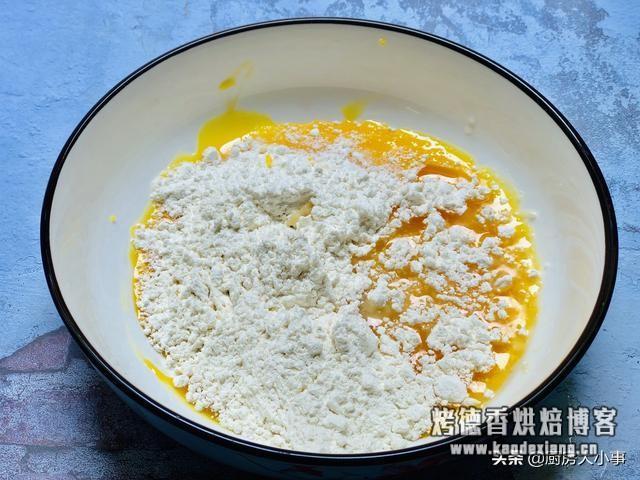 蛋糕要做好打发是关键,10年蛋糕师教你,难怪不成功没做好这一步