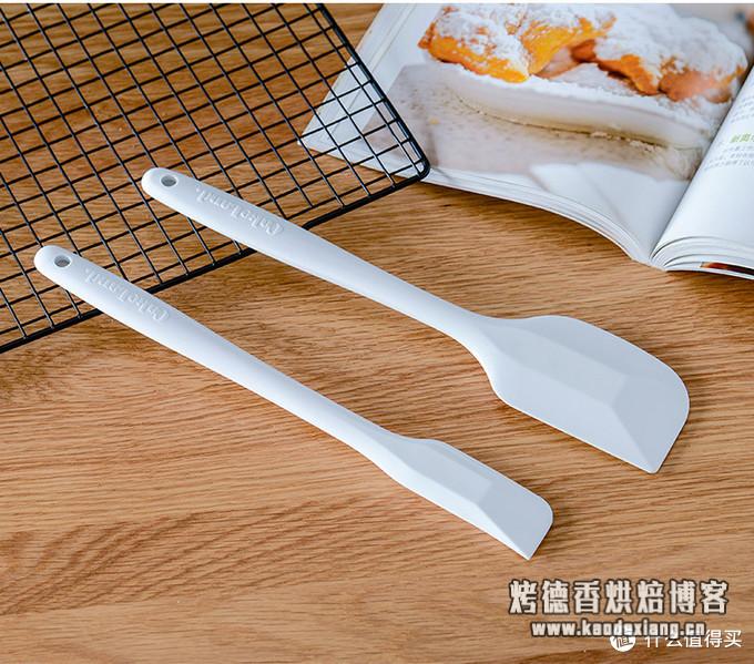 烘焙大讲堂 篇三:烘焙界“刀”之争,如何选择一把贴心如意的刮刀?