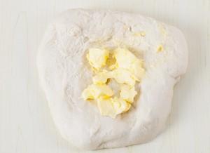 手工揉面的详细过程,赶快看看吧