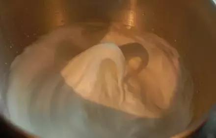 纯干货!各种奶油打发的方法,烘焙小白一定要记住的知识点!