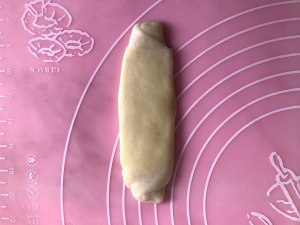 蛋黄酥,只需松弛一次的做法,适合新手 制作方法